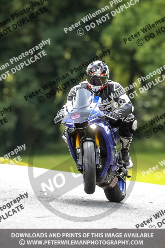 cadwell no limits trackday;cadwell park;cadwell park photographs;cadwell trackday photographs;enduro digital images;event digital images;eventdigitalimages;no limits trackdays;peter wileman photography;racing digital images;trackday digital images;trackday photos